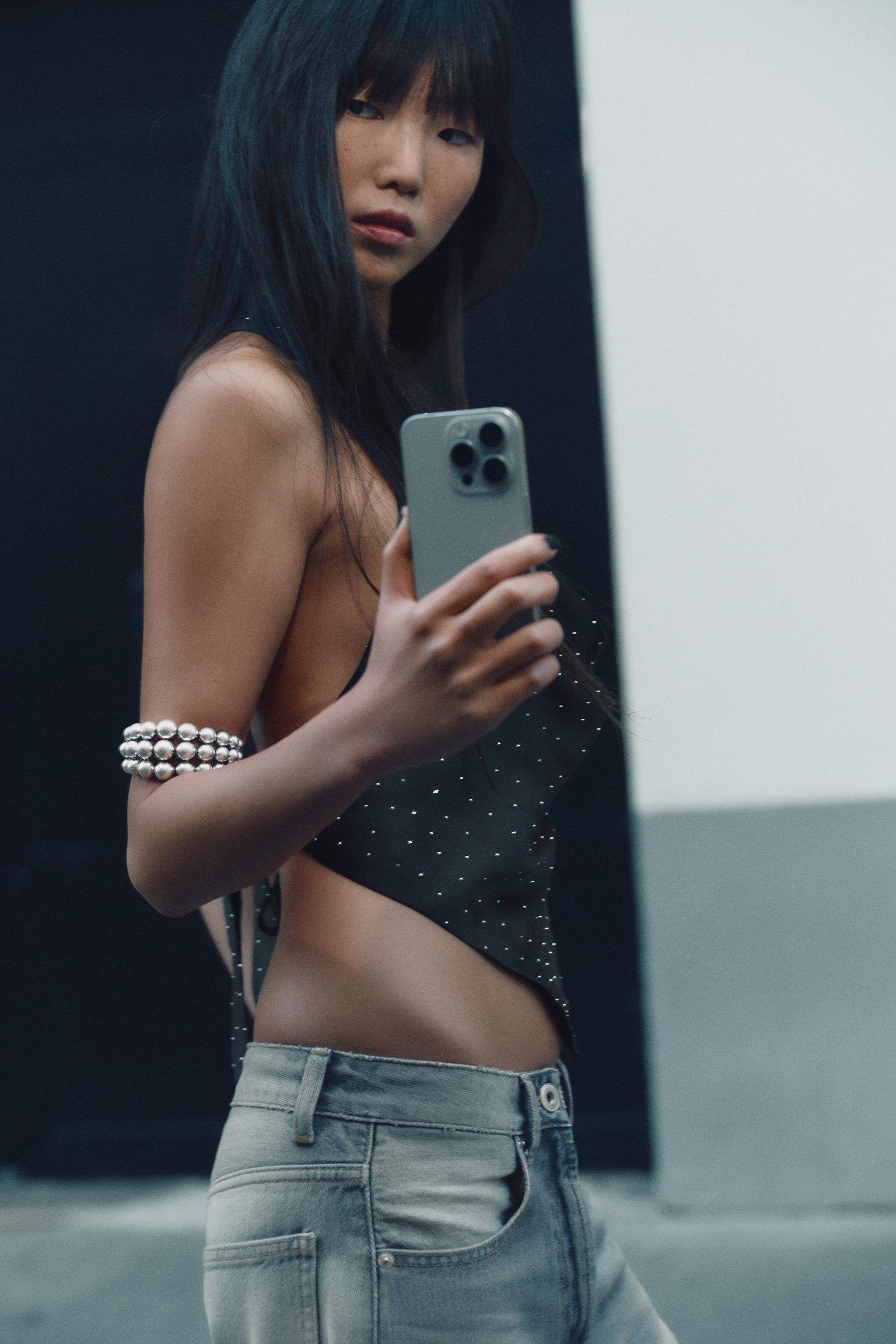 PULSERA RÍGIDA BOLAS METÁLICAS