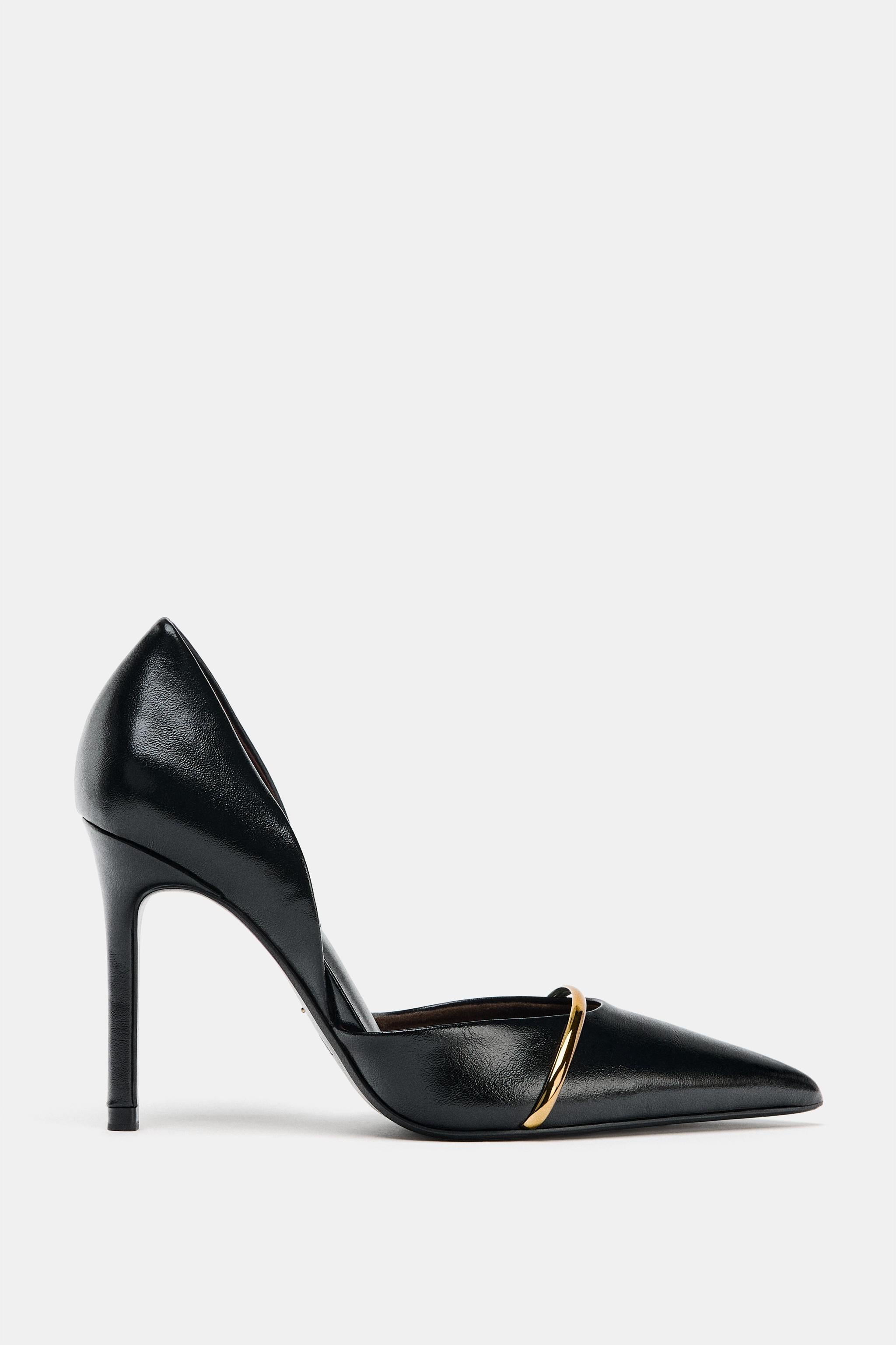 ZAPATO TACÓN TIRA METÁLICA